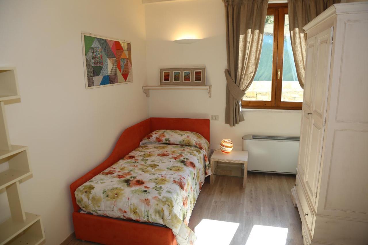 Casa Vacanze Squarcialupi Castellina in Chianti Eksteriør bilde
