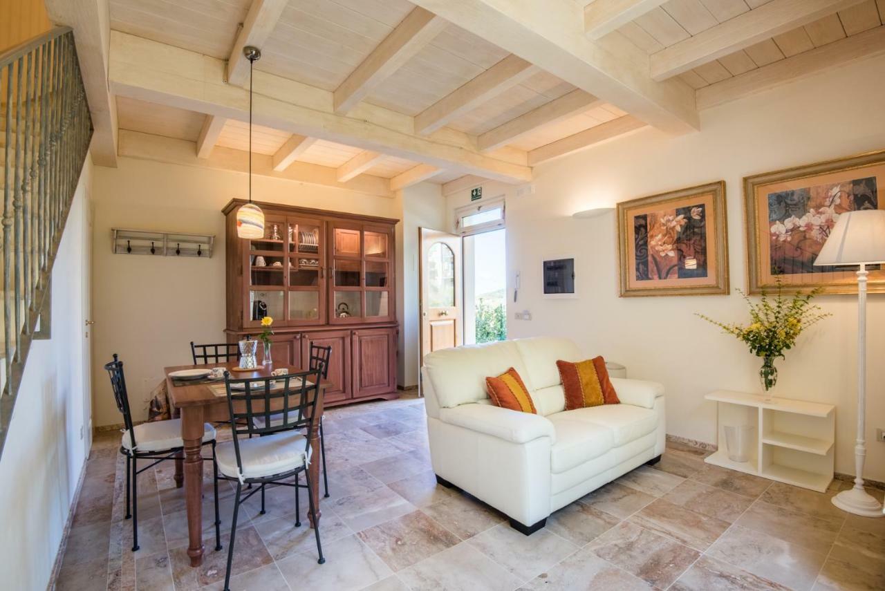 Casa Vacanze Squarcialupi Castellina in Chianti Eksteriør bilde