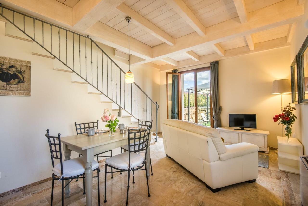 Casa Vacanze Squarcialupi Castellina in Chianti Eksteriør bilde