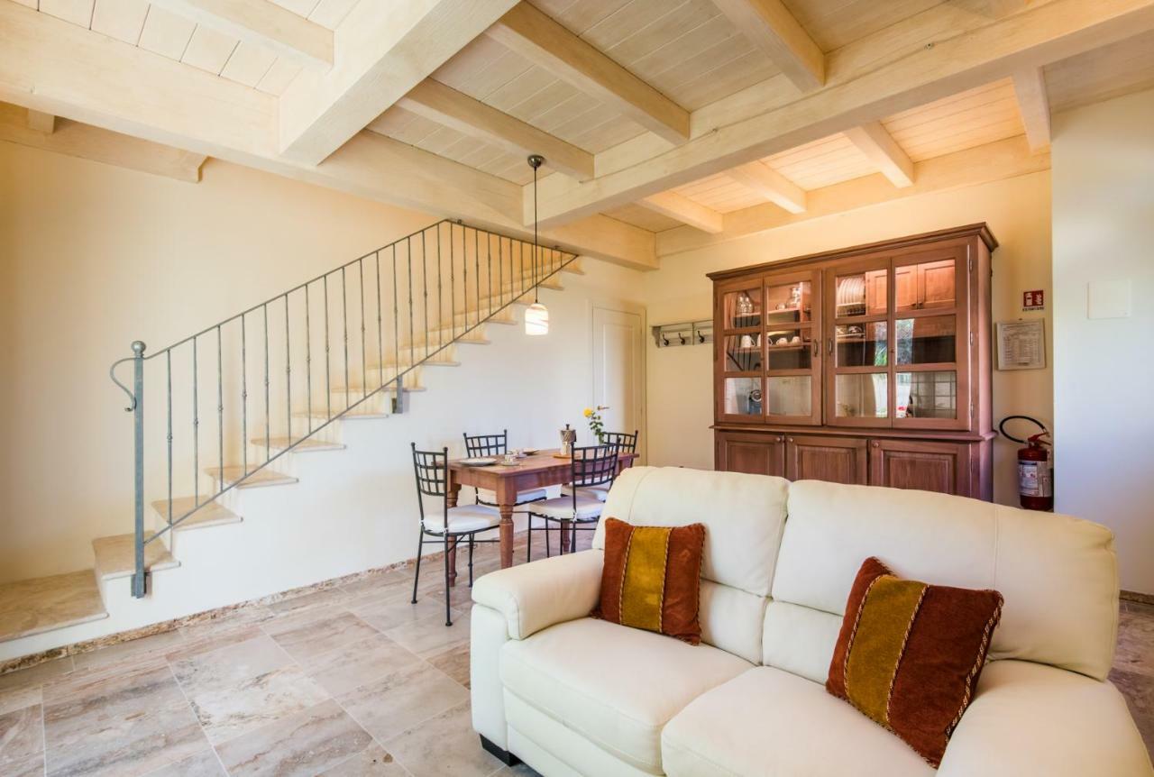 Casa Vacanze Squarcialupi Castellina in Chianti Eksteriør bilde